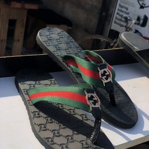 Gucci belt slipper